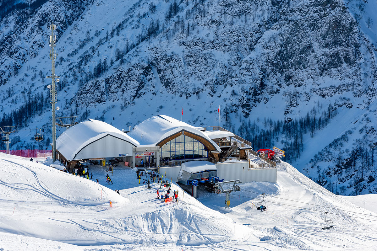 Skiing in the ski resort Bosco Gurin - SKI - Ticketcorner